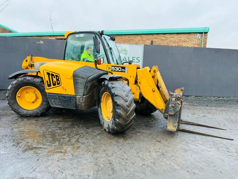 JCB 530-70 FARM SPECIAL 4WD TELEHANDLER *C/W PALLET TINES*VIDEO*
