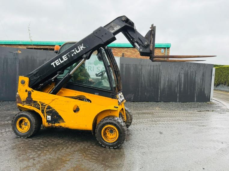 JCB TLT 35E 4X4 TELETRUK*C/W PALLET TINES*VIDEO*