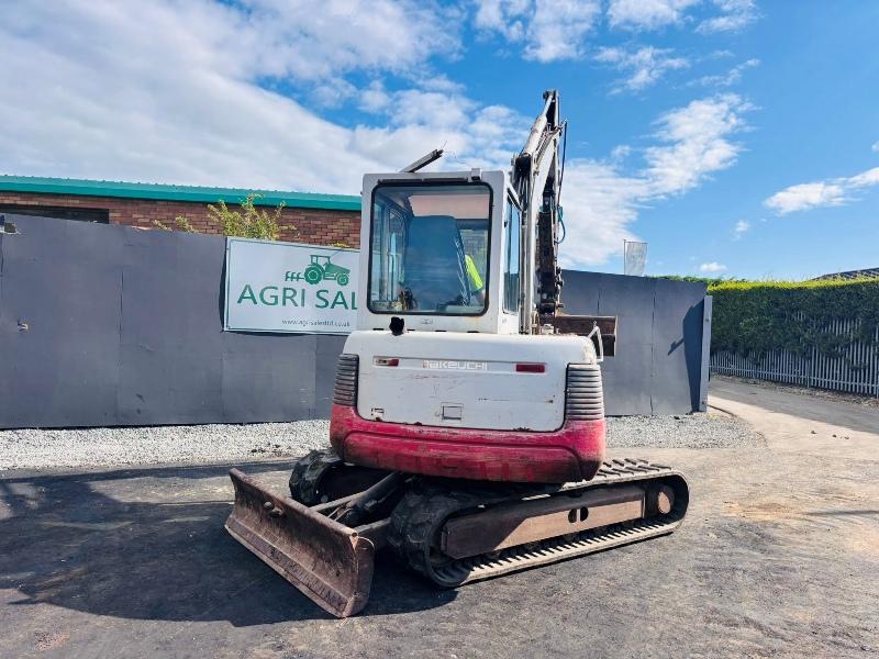 TAKEUCHI TB145 EXCAVATOR*C/W HYDRAULIC THUMB*VIDEO*