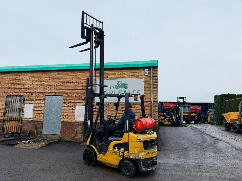 CATERPILLAR GP20NT FORKLIFT*YEAR 2015*C/W PALLET TINES*VIDEO*