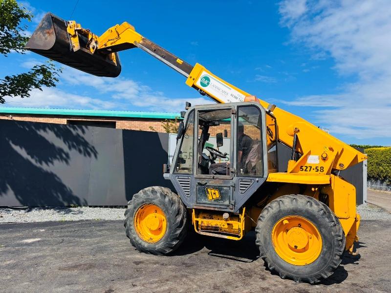 JCB 527-58 TELEHANDLER *C/W BUCKET*AG SPEC*VIDEO*