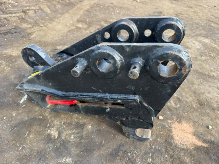 QUICK HITCH *TO SUIT JCB 8025*YEAR 2017*35MM PIN*VIDEO*