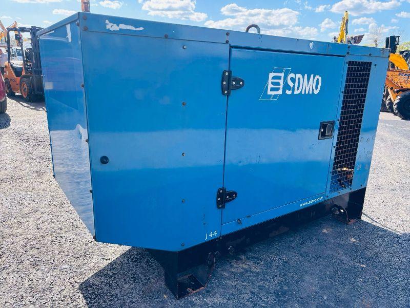 SDMO J44K GENERATOR 44KVA *JOHN DEERE ENGINE*VIDEO*