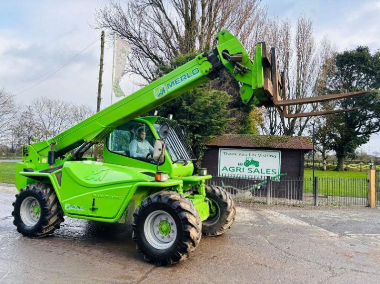 MERLO P60.102 4WD TELEHANDLER *YEAR 2010, 10 METER, 6 TON LIFT* ENGINE SMOKES *VIDEO*