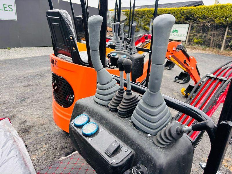 *NEW UNUSED* JPC KV12 TRACKED MINI EXCAVATOR*CHOICE OF 4*C/W BUCKET*VIDEO*
