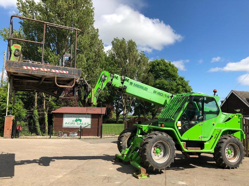 MERLO P40. 14K TELEHANDLER C/W JOYSTICK CONTROL OPERATED MAN BASKET