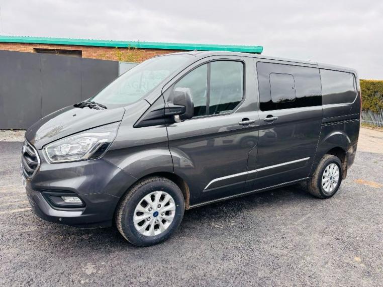 FORD TRANSIT LIMITED CUSTOM 6 SEATER *YEAR 2022* +VAT*VIDEO*