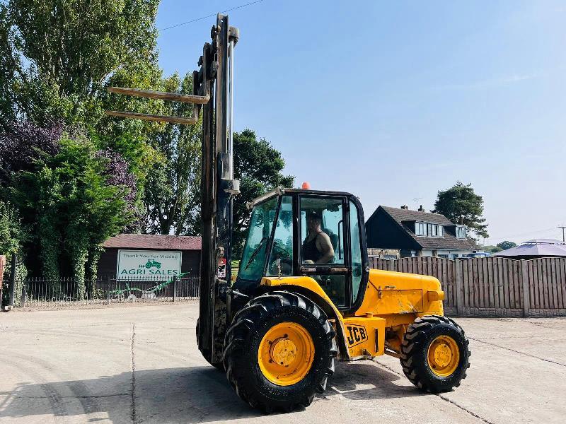 JCB 926 4WD ROUGH TERRIAN FORKLIFT C/W 2 STAGE MAST & PALLET TINES *VIDEO*