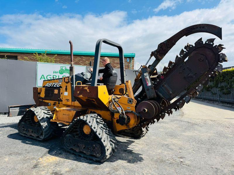 CASE ASTEC 960 QUAD TRACK TRENCHER* READING 1786 HOURS*C/W BLADE*VIDEO*