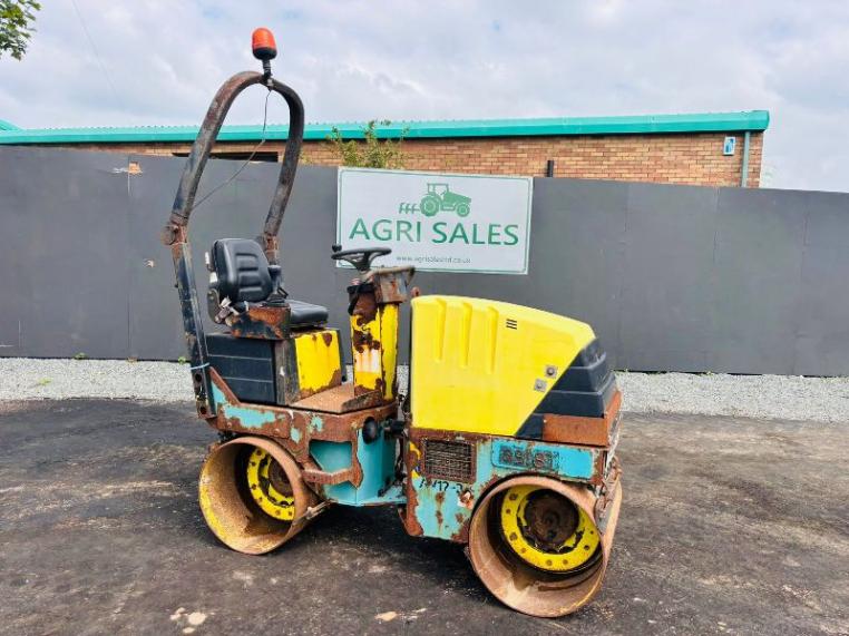 AMMANN AV12-2 VIBRATING DOUBLE DRUM ROLLER*C/W ROLL BAR*VIDEO*