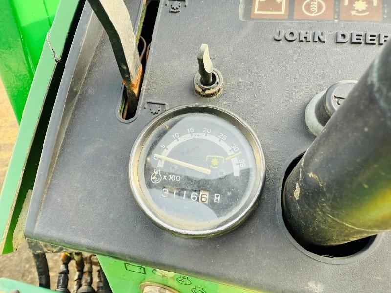 JOHN DEERE 955 4WD COMPACT TRACTOR*C/W FRONT LOADER*VIDEO*