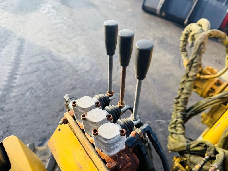 CASE RT660 4WD TRENCHER*C/W TOP CUTTER*1317 HOURS*VIDEO*