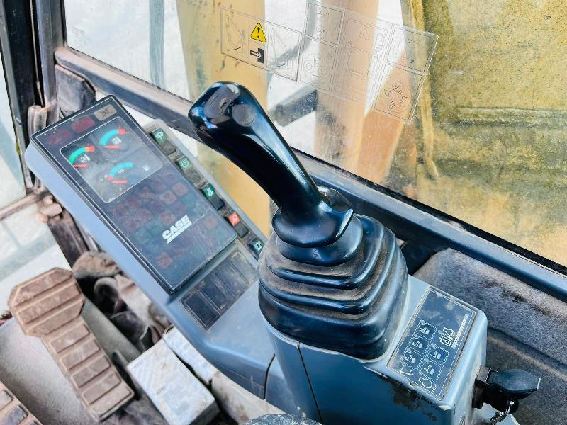 CASE 988-CK PLUS TRACKED EXCAVATOR *6950 HOURS* C/W 5 TINE SCRAP GRAB *VIDEO*