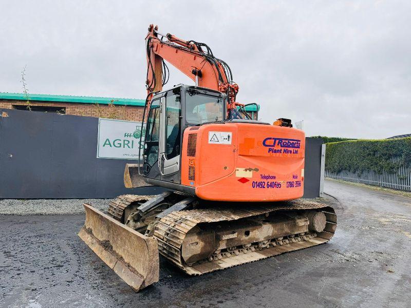 HITACHI ZX135US-3 TRACKED EXCAVATOR*ENGINE TAPPING*C/W BUCKET*VIDEO*