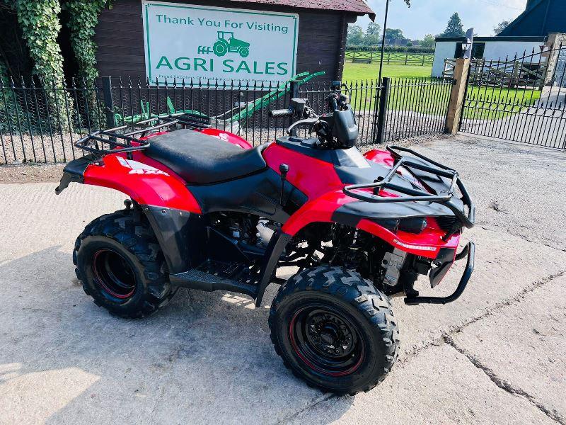 QUADZILLA 300CC 4X4 QUAD BIKE C/W AUTOMATIC GEAR BOX *VIDEO*