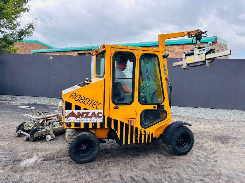 PROBST VM 204 ROBOTEC PAVING STONE LAYER*C/W 2 CLAMPS*VIDEO*