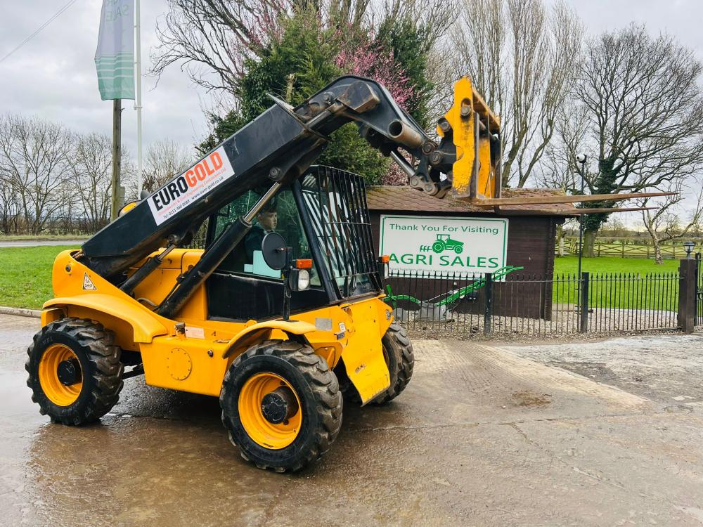 JCB 520-50 4WD TELEHANDLER * YEAR 2013 , ROAD REGISTERED *VIDEO*