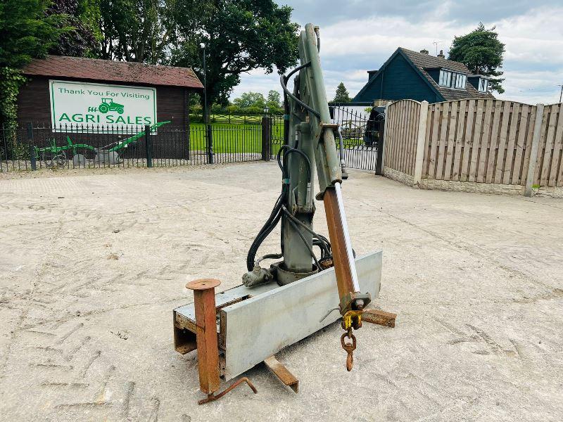 ATLAS AK 610T CRANE *BETTERY & HYDRAULIC POWERED* 