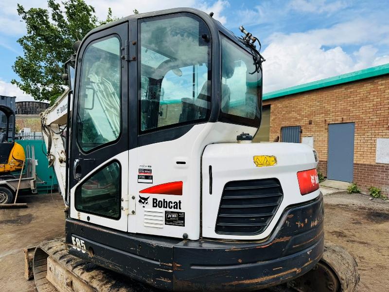 BOBCAT E85 EXCAVATOR*C/W QUICK HITCH*YEAR 2017*SPARES AND REPAIRS*VIDEO*