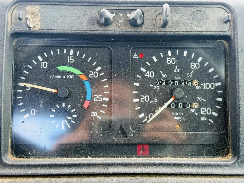 VOLVO FM7-12 FLAT BED LORRY*C/W DROP DOWN RAMPS*VIDEO*