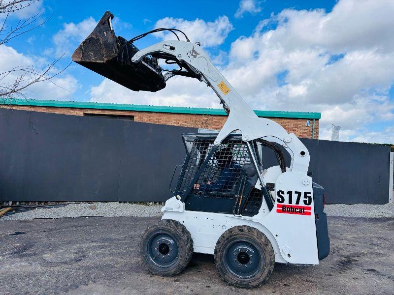 BOBCAT S175 HIGHLIFT SKIDSTEER *C/W 3 IN 1 BUCKET*READING 2621 HOURS*VIDEO*