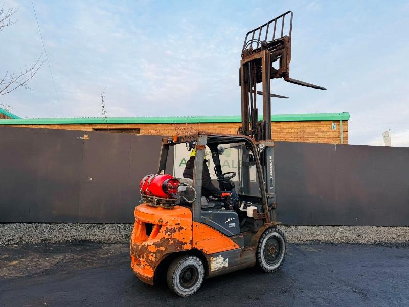 DOOSAN G25P-7 FORKLIFT*C/W FORK POSITIONER*YEAR 2019*VIDEO*