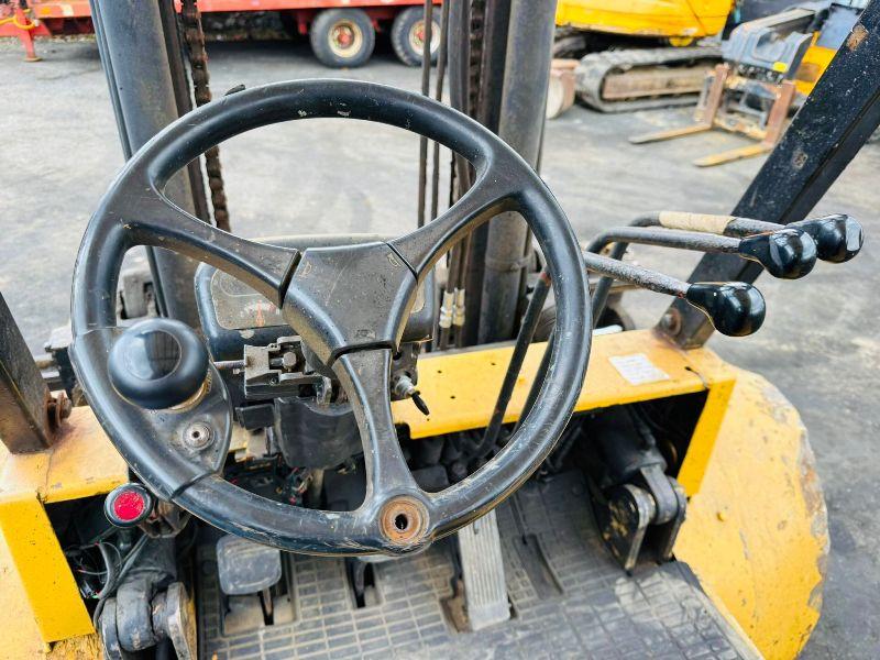 CAT DPK50-2 5 TONNE FORKLIFT*C/W FORK POSITIONER*VIDEO*