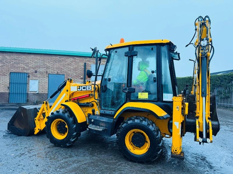 JCB 3CX COMPACT*C/W BUCKET*EXTENDED DIG*YEAR 2017*VIDEO*
