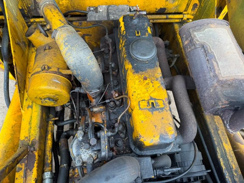 JCB 3C MARK 3 BACKHOE DIGGER* C/W POWER SHUTTLE*VIDEO*