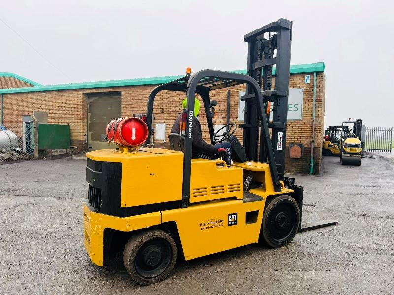 CATERPILLAR T125D MASTED FORKLIFT*5.5 TONNE LIFT*VIDEO*