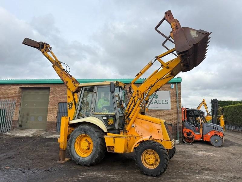 JCB 3CX PROJECT 8 SITEMASTER+*C/W 4 IN 1 BUCKET*VIDEO*
