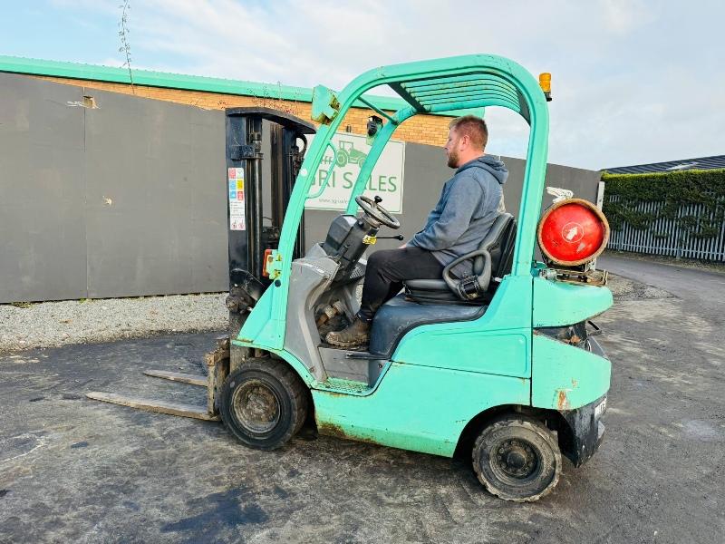 MITSUBISHI FG15N GAS FORKLIFT*C/W PALLET TINES*VIDEO*