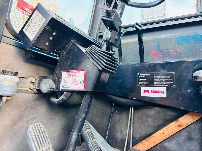 BOSS 556HH SIDE LOADING FORKLIFT C/W 2 STAGE MAST *VIDEO*