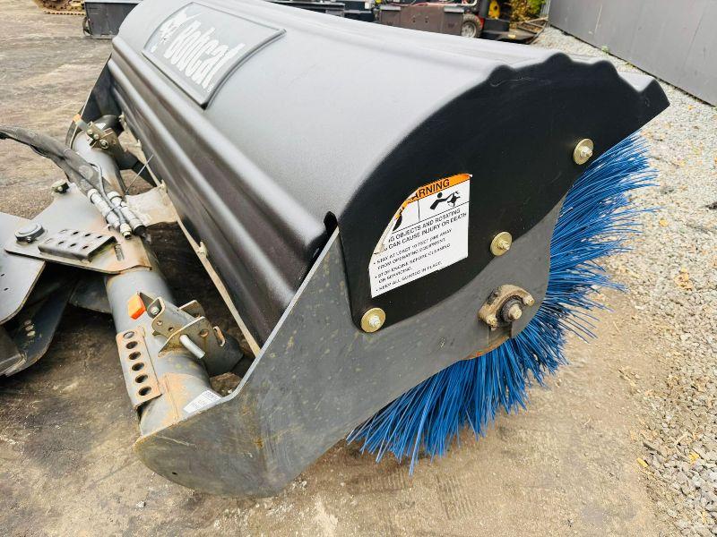 BOBCAT 84 ANGLE BROOM SWEEPER*TO SUIT SKIDSTEER*YEAR 2017*VIDEO*