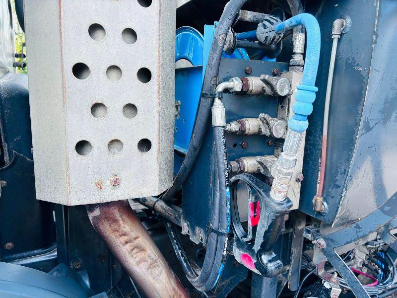 DAF LF55 4X2 JOHNSTON ROAD SWEEPER C/W MANUAL GEAR BOX *VIDEO*