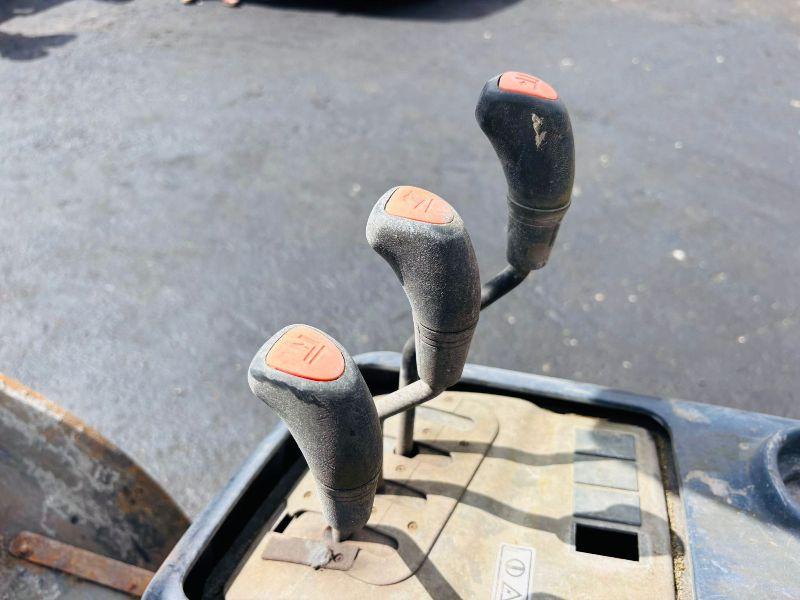 DOOSAN D25S-5 2 STAGE MAST FORKLIFT*YEAR 2012*SPARES AND REPAIRS*VIDEO*