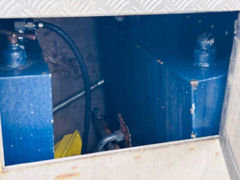 STATIC MARINE CRANE *C/W* PERKINS POWER PACK* OIL & DIESEL TANK*VIDEO*