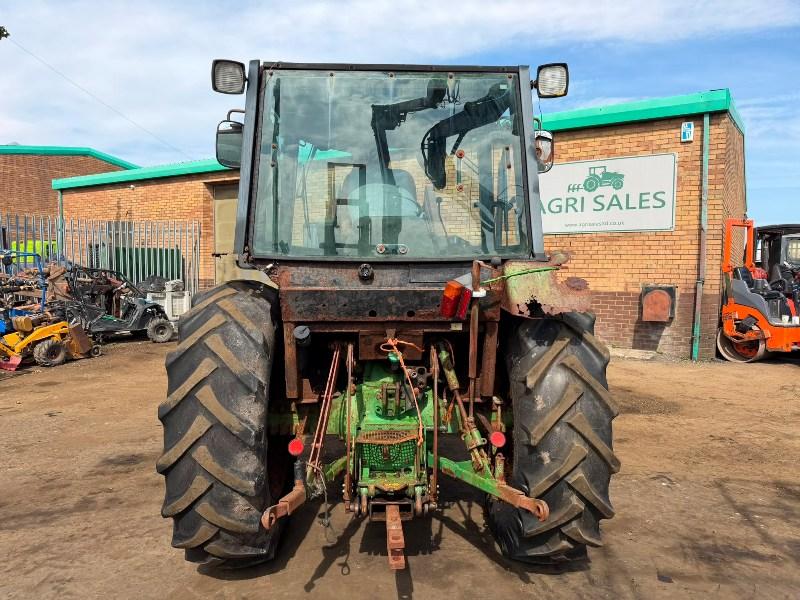 JOHN DEERE 2250 TRACTOR*C/W BUCKET*VIDEO*