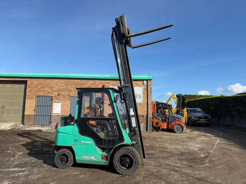 MITSUBISHI FD30NT FORKLIFT*C/W PALLET TINES*YEAR 2015*VIDEO*