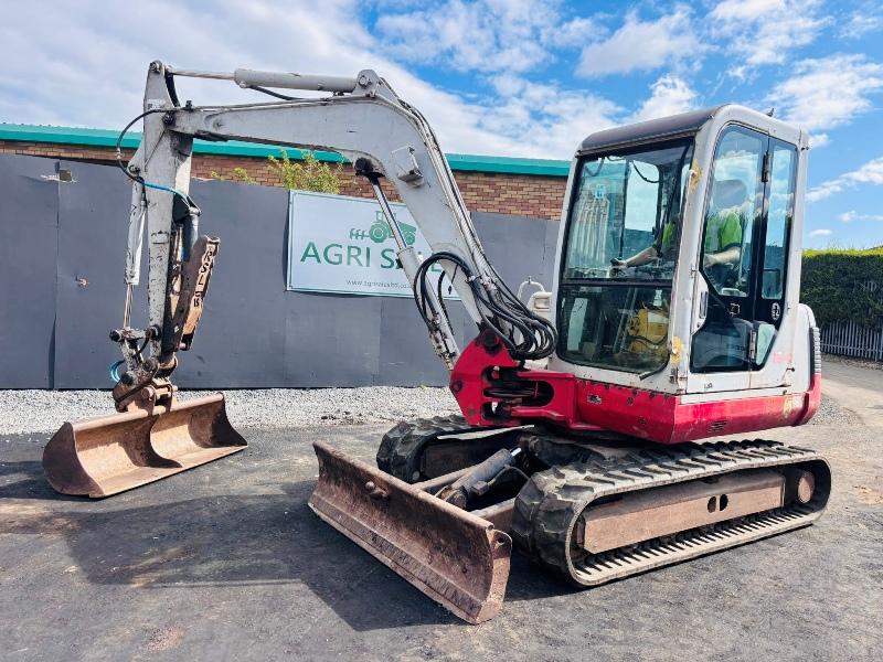 TAKEUCHI TB145 EXCAVATOR*C/W HYDRAULIC THUMB*VIDEO*