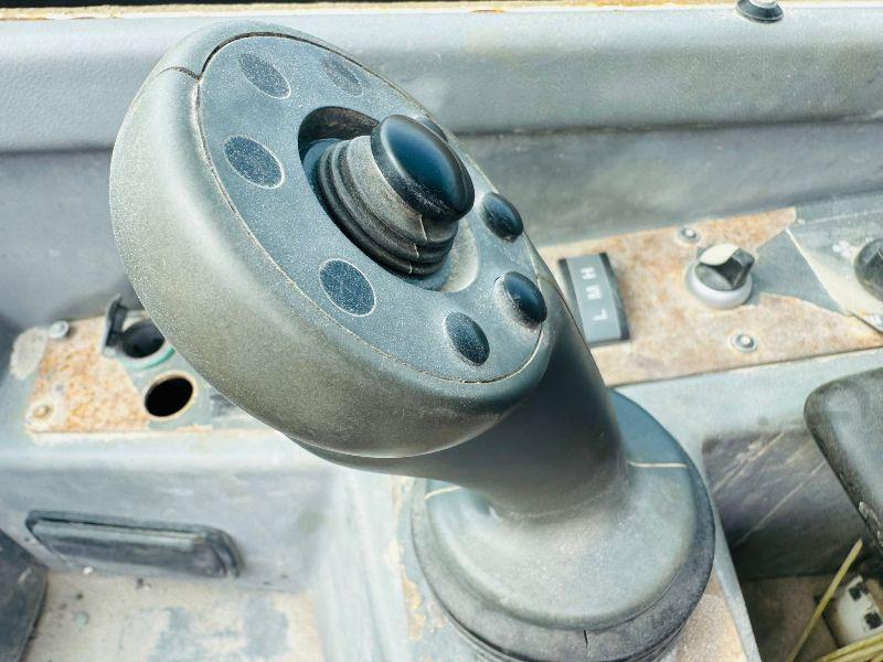 LIEBHERR 435-10 TURBO TELEHANDLER*C/W PALLET TINES*VIDEO*