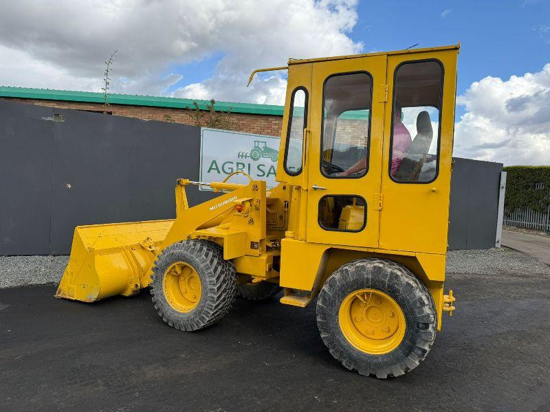 MITSUBISHI WS300A WHEELED LOADER*C/W BUCKET*VIDEO*