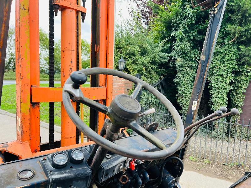 TOYOTA 02-2FD35 DIESEL FORK LIFT C/W 3 STAGE MAST *VIDEO*