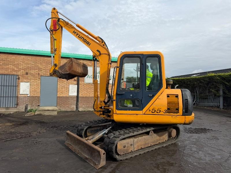 HYUNDAI ROBEX 55-3 EXCAVATOR*C/W BUCKET*VIDEO*