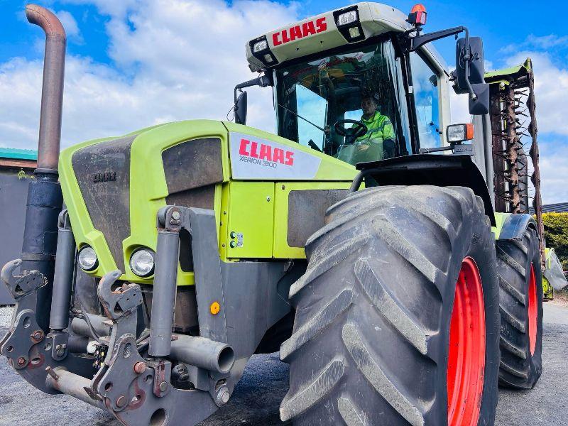 CLAAS XERION 3300 TRACTOR*C/W DEMOUNTABLE CLAAS 3300 TRIPLE MOWERS*VIDEO*