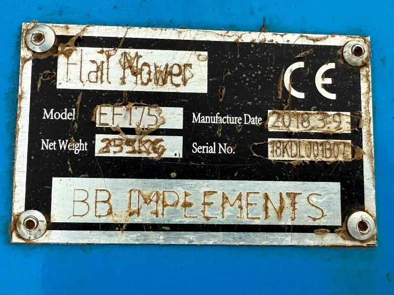 CASE INTERNATIONAL 684 TRACTOR*C/W MOWER*VIDEO*