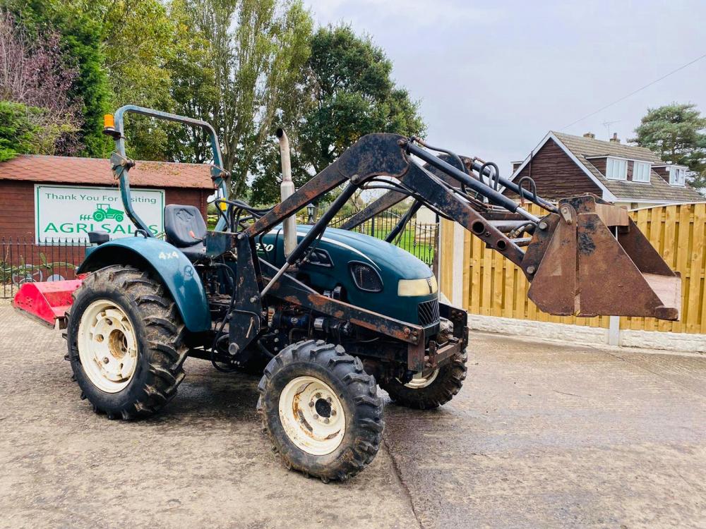 SHIRE 330 4WD TRACTOR LOADER 183 HOURS FLAIL MOWER, SPREDDER, HARROWS
