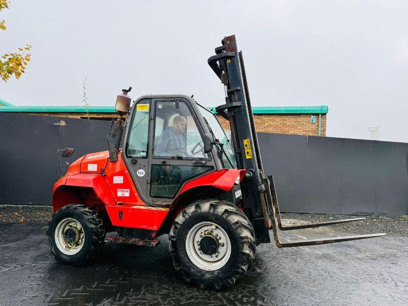 MANITOU M30-4 3 STAGE MASTED FORKLIFT*YEAR 2014*C/W PALLET TINES*VIDEO*