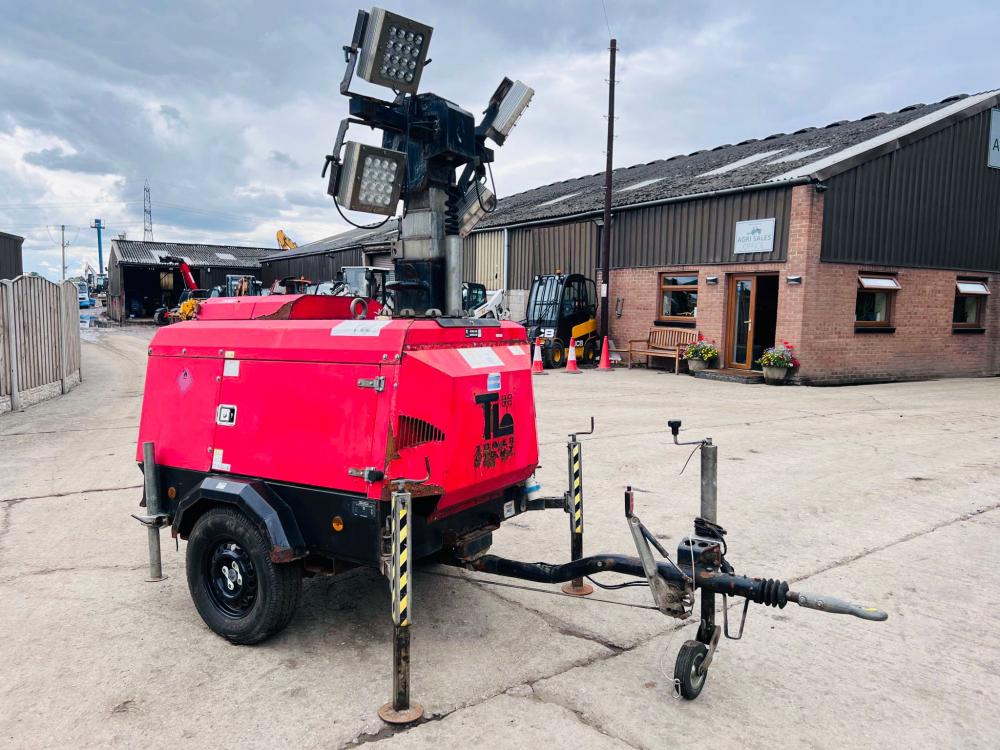VT1 TOWABLE LIGHTING TOWER * YEAR 2013 * C/W LED LIGHTS 
