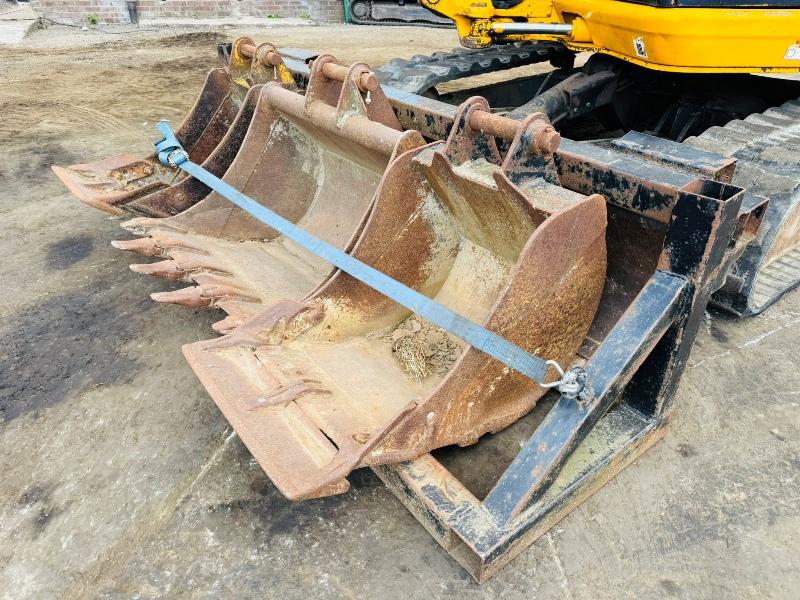 JCB 8080 EXCAVATOR*C/W BUCKETS*YEAR 2011*5979 HOURS*VIDEO*